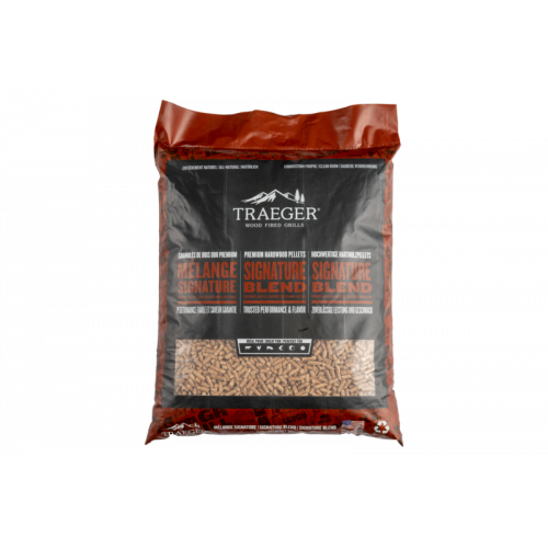 gladstone-camping-centre-stocks-traeger-signature-blend-wood-pellets